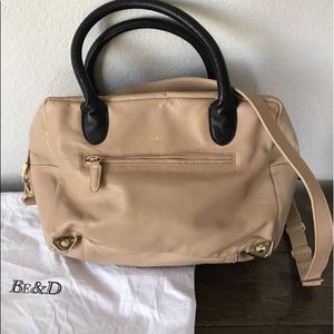 leather BE&D tan satchel crossbody